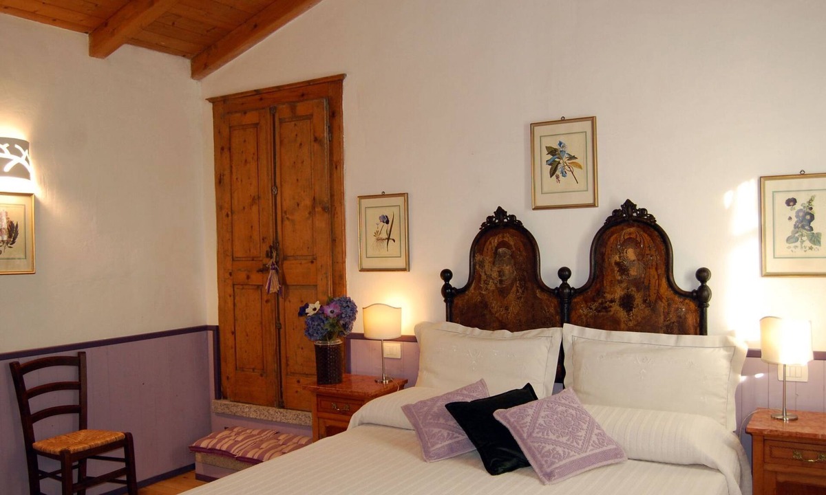 Loiri Porto San Paolo Apartment | Anwesen "Lilla Suite" mit Terrasse by Interhome