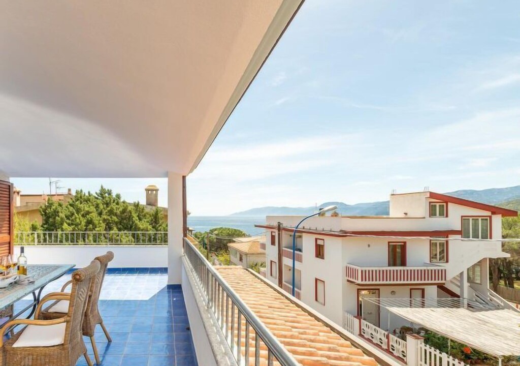 Cala Gonone Apartment | Apartment ATTICO MARE in Cala Gonone - 6 persons, 2 bedrooms
