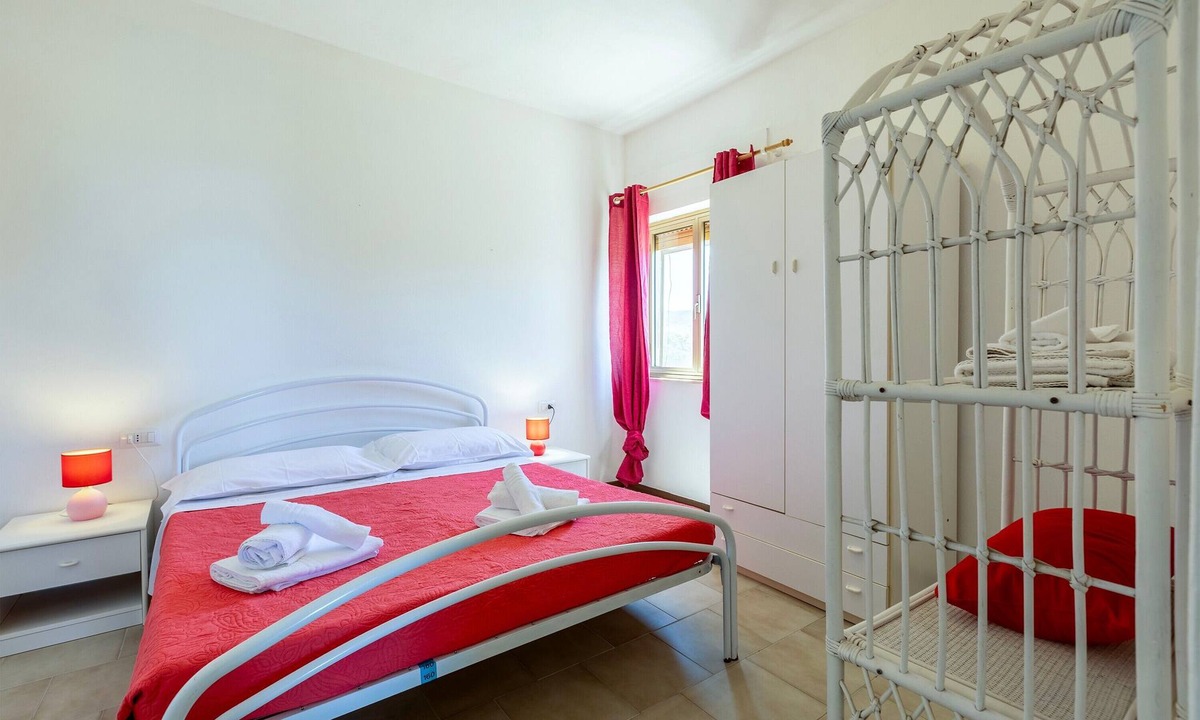 Valledoria Apartment | Apartment 'Villa Singola 2 Sea View' with Private Terrace and Air Conditioning