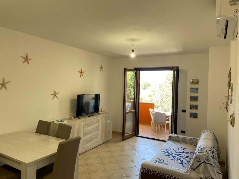 Valledoria House | Appartamento incantevole 4 posti letto con piscina idromassaggio