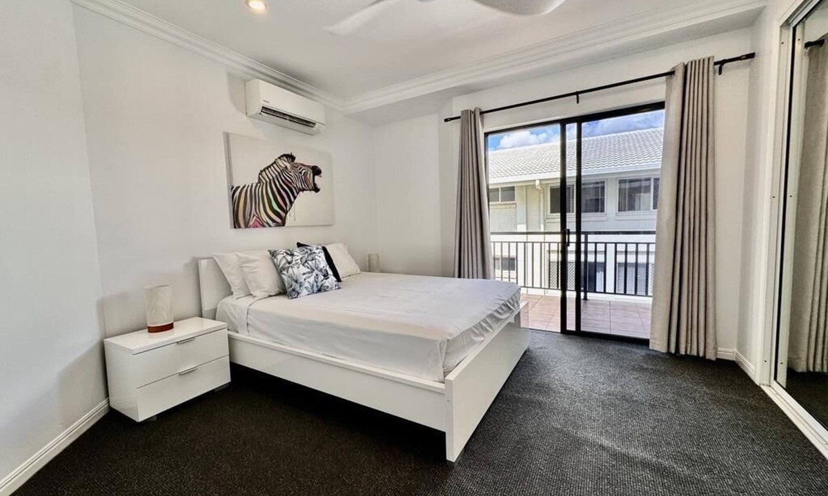 North Ward Apartment | Beach Days Townsville - Spacious Strand Apart. - Beach Days Townsville - Spacious Strand Apart.