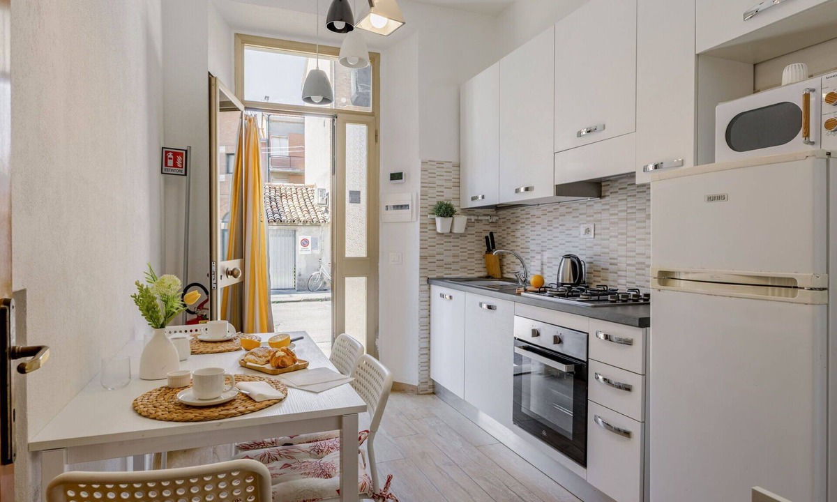 Porto Recanati Apartment | Beautiful apartment for 8 people with WIFI, TV and panoramic view