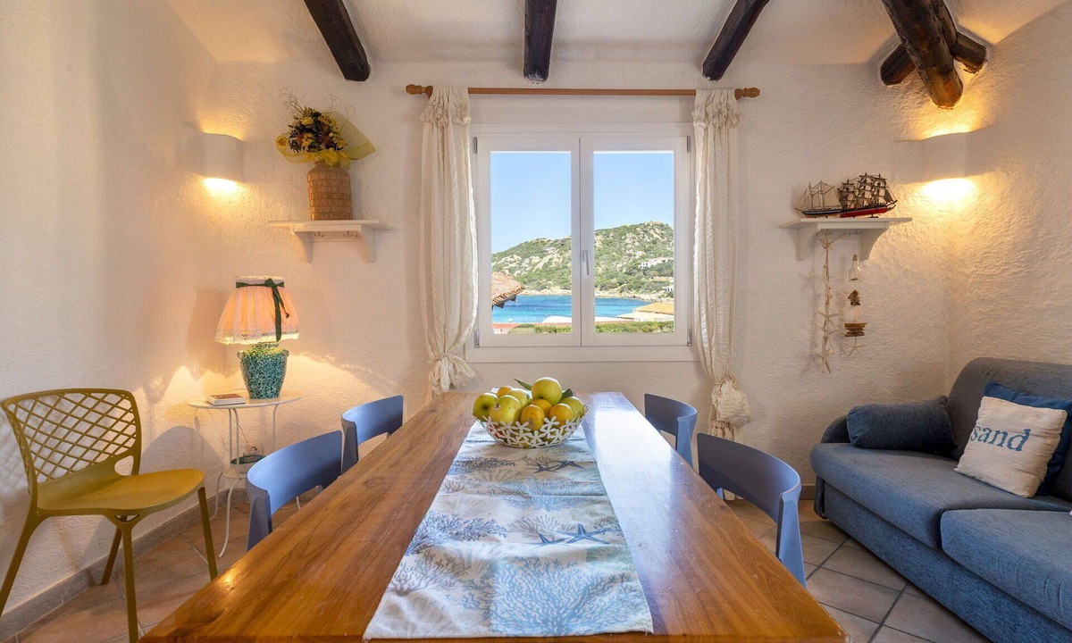 Baja Sardinia Apartment | Beautiful apartment for 7 guests with A/C, WIFI, TV and balcony