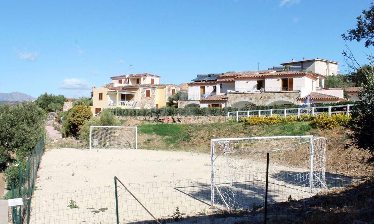 Tanaunella Apartment | Beautiful apartment for 6 guests with pool, WIFI, A/C, TV, terrace and pets allowed