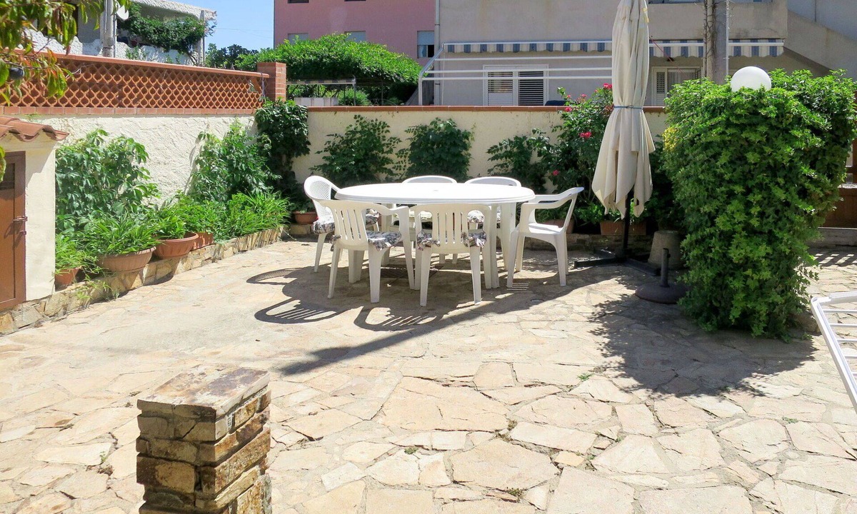 San Giovanni House | Beautiful villa for 6 people with A/C, TV and patio