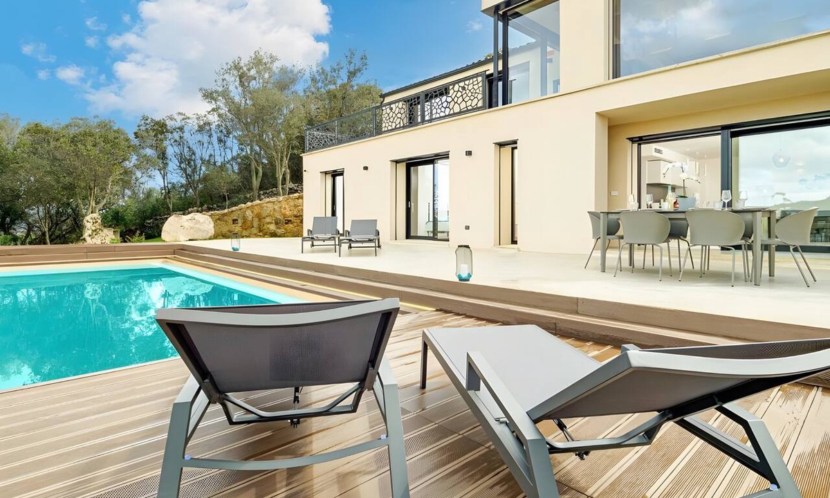Arzachena Apartment | Bellavista – Exclusive Apartment with Pool and Sea View