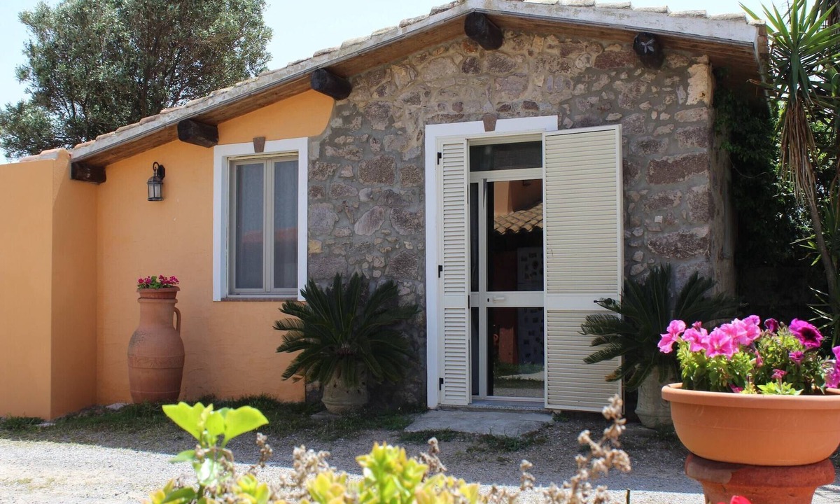 Sant'Antioco Cottage | Belvilla by OYO Mura Pranu
