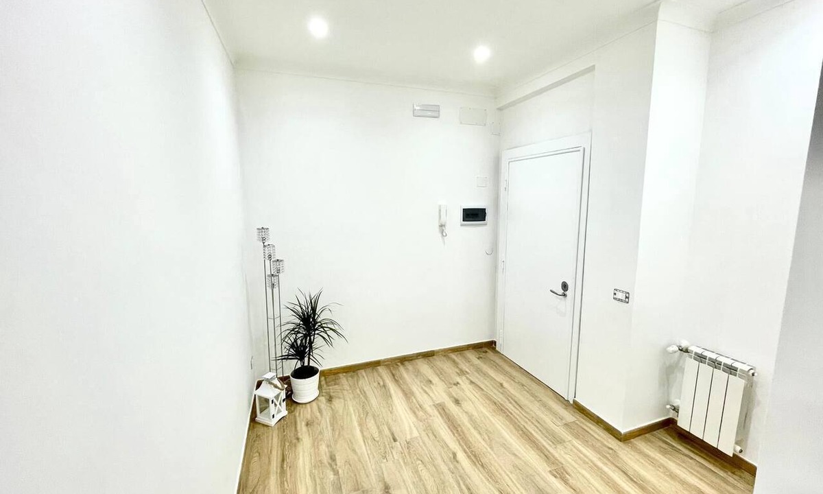 Tuscolano Apartment | Best Rome Apartment - Nuovo , Dotato di Tutti i Servizi , Vicinissimo Metro A