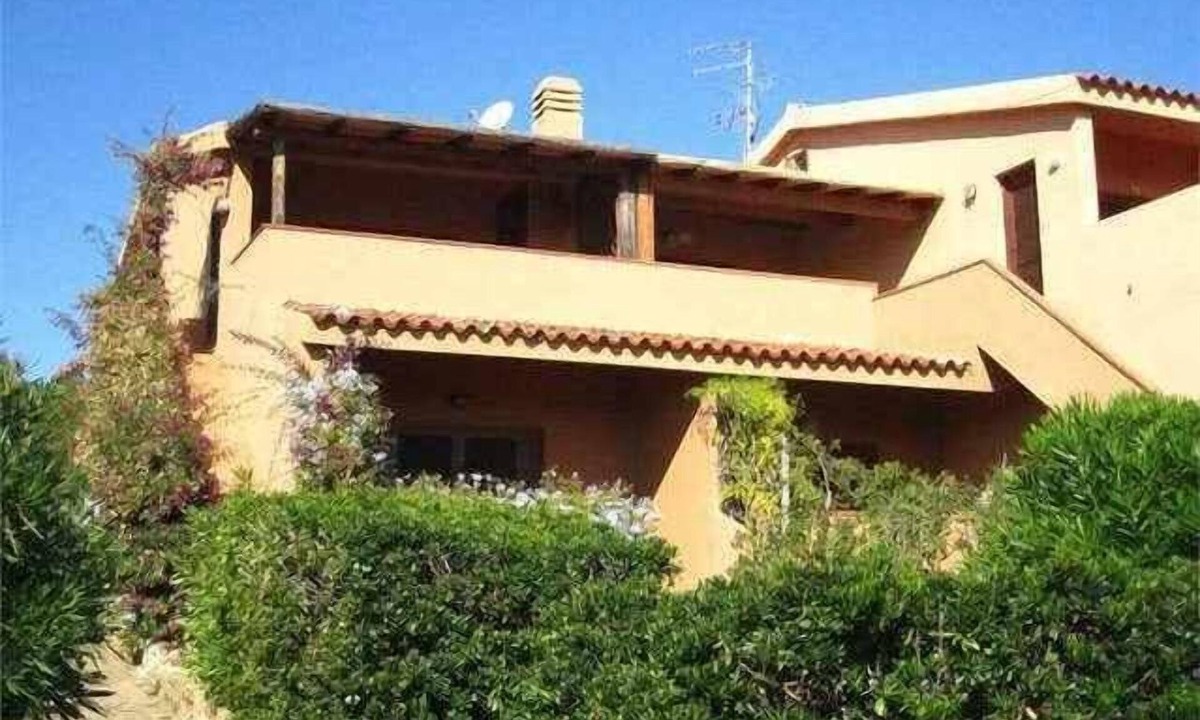 Porto Istana Apartment | BILO ISTANA: two-room apartment near the beach