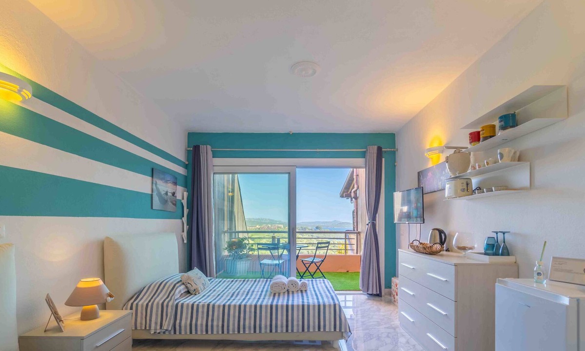 Portisco Apartment | Blue Skyline | Sea View Terrace in Portisco