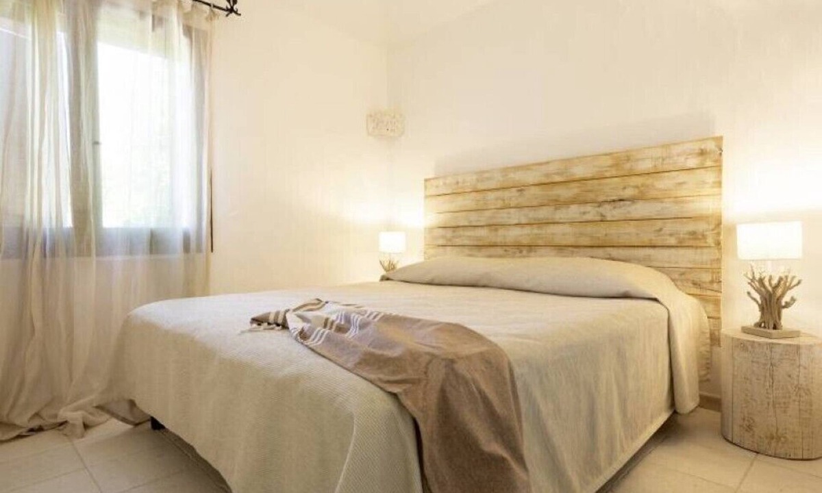 La Conia Villa | Cannigione | 2BR Villa with Private Garden-Quiet Area Near Beaches-Sleeps 4-Fed6