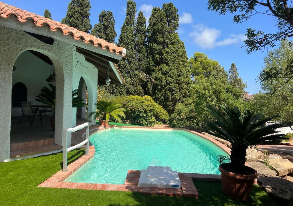 Sarroch Villa | Casale al mare - villa with swimming pool 150 meters from the beach