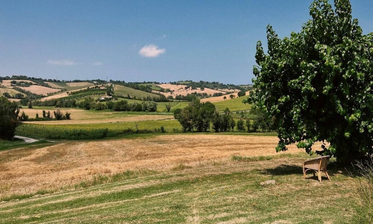 Bettolelle Apartment | Casale Milleluci - double apartment in the countryside 10 min from the sea