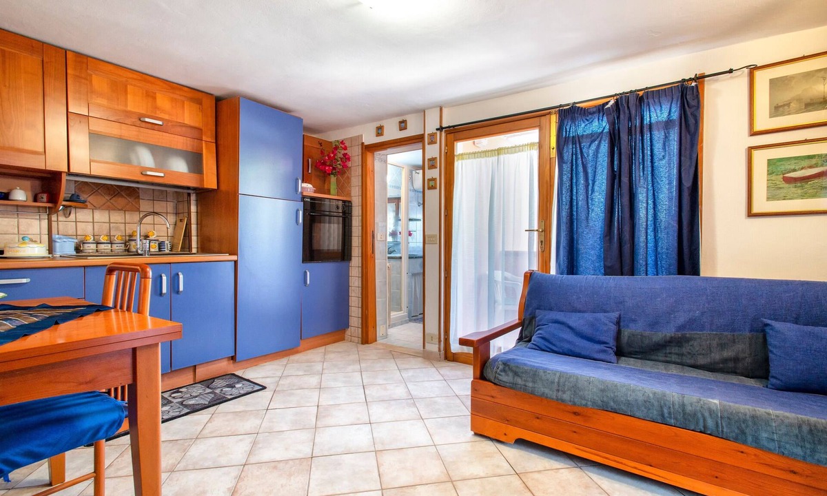Sassari House | "Casetta Brandinu" Vacation Home with Mountain Views, a Balcony, and Wi-Fi