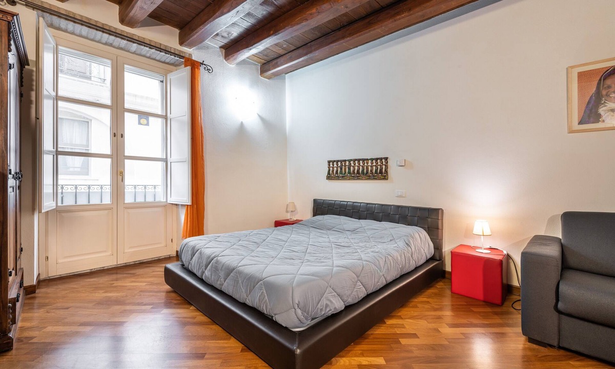 Cagliari House | Charming Holiday Apartment Casa Vacanza Pablo Castello with Wi-Fi