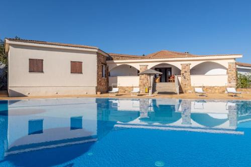 Golfo di Marinella Apartment | Chic Villa Antonina Studio no2164