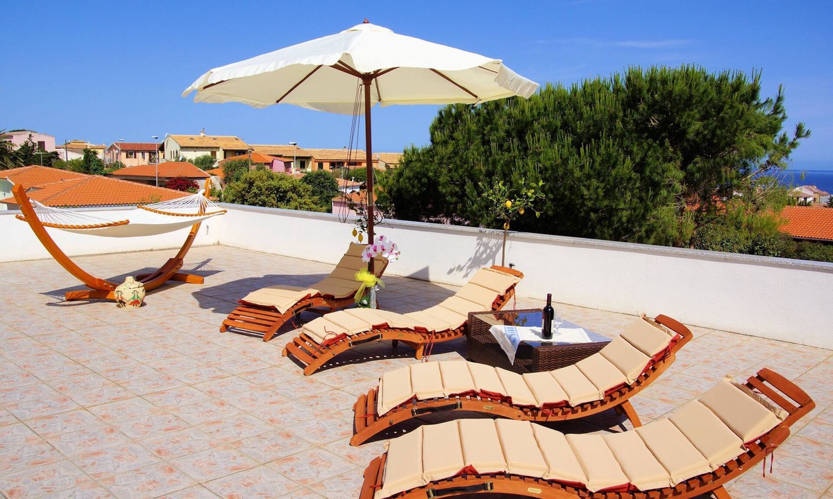 La Ciaccia Apartment | Comfort apartment with air conditioning, TV and washing machine in a quiet location