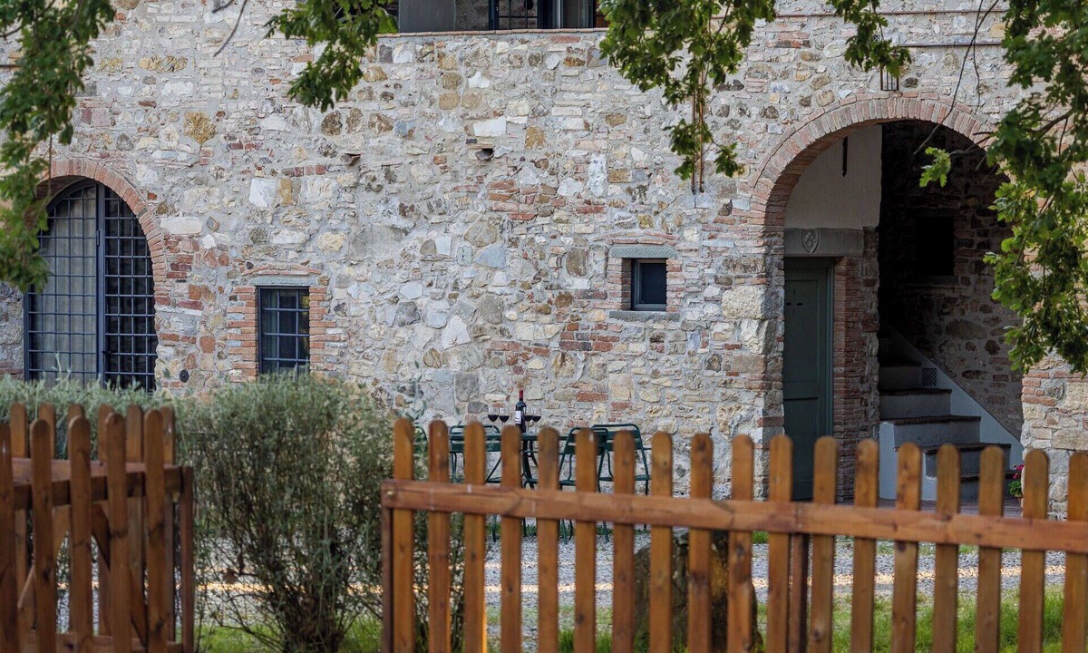 Sambuca Apartment | Cosy apartment for 6 guests with pool, WIFI and terrace, close to Greve In Chianti