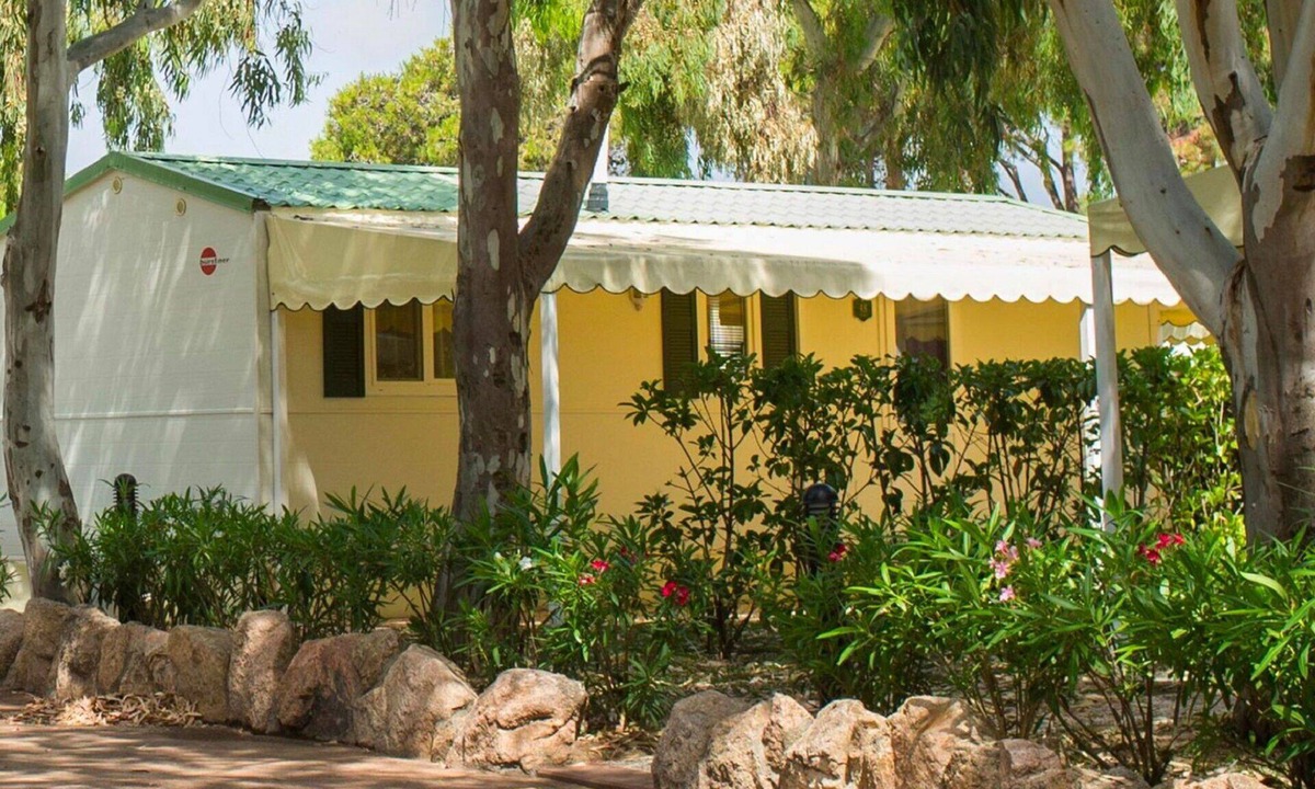 Tanca Manna House | Cosy apartment in villa for 4 people with A/C, hot tub, WIFI, TV and terrace