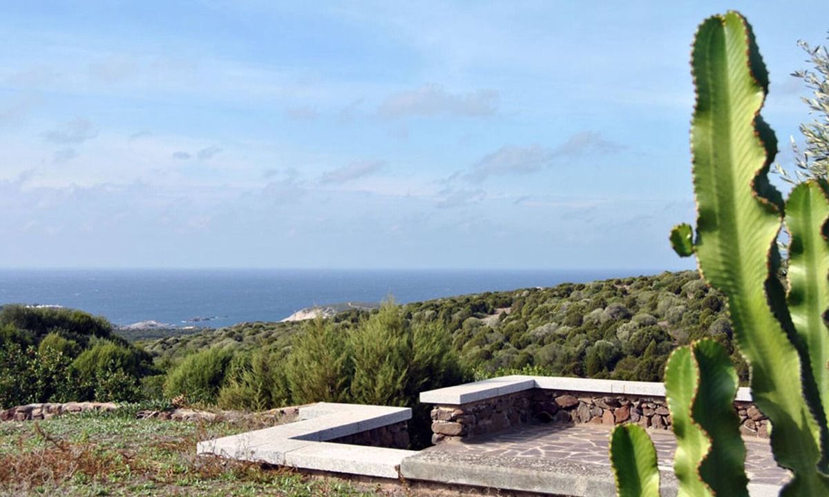 Sant'Antioco House | cottage with sea view terrace /solarium, exclusive garden, 2 bedrooms, 1 bathroom