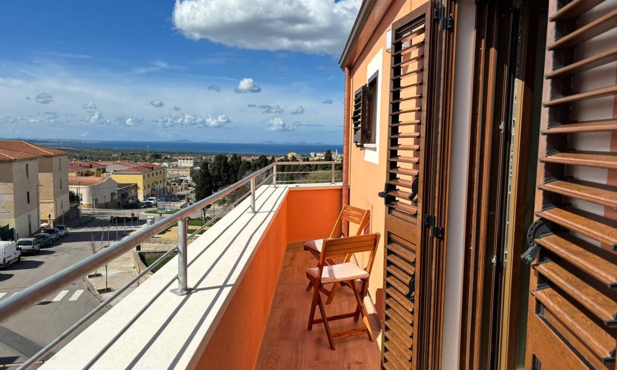Sorso Apartment | Cozy bright detached house-panoramic terrace with sea view. IUN-R6392