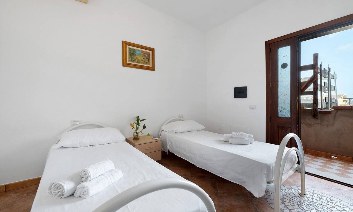 Assemini Apartment | Daluef Alloggi - Room 9