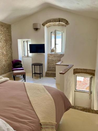 Serracapriola House | Dimora Ventura, Intra Alborgodiffuso, con pavimento originale del 1300