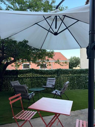 Bono Bed & Breakfast | Domos de Budroni B&B