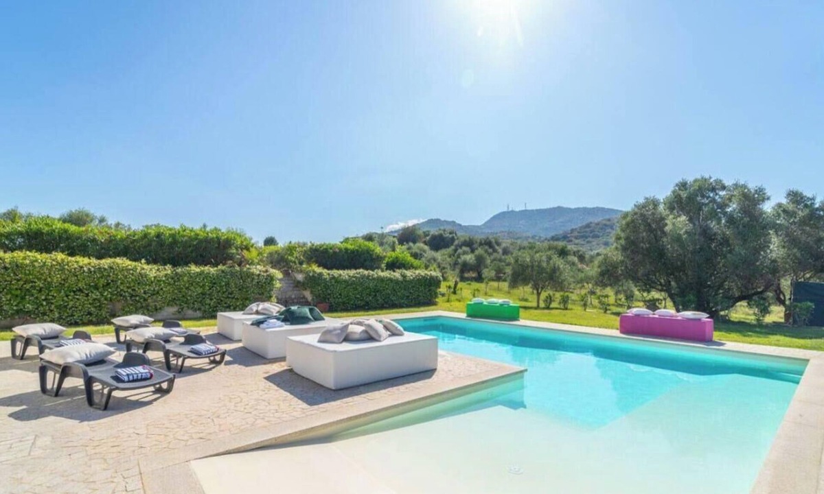 Olbia Villa | Elite Collection Ianuaria - Luxury Infinity Pool & Spa