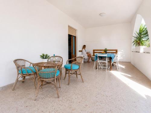 La Caletta Apartment | Family holiday house by the sea