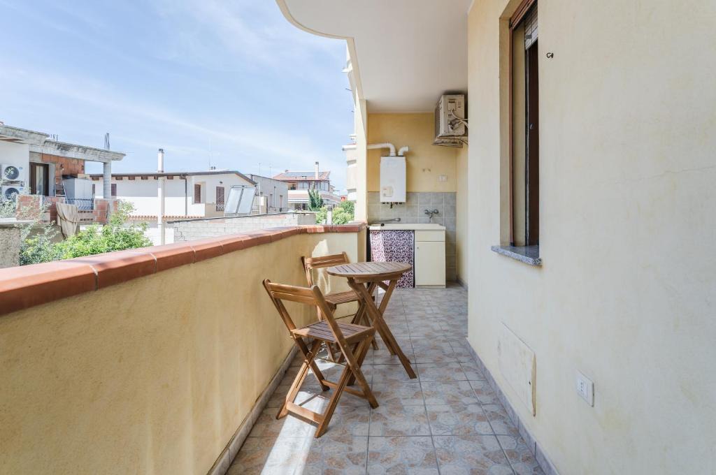 Sestu Apartment | GuestHost - Sestu Lovely Apt W Balcony near Spiaggia Poetto!