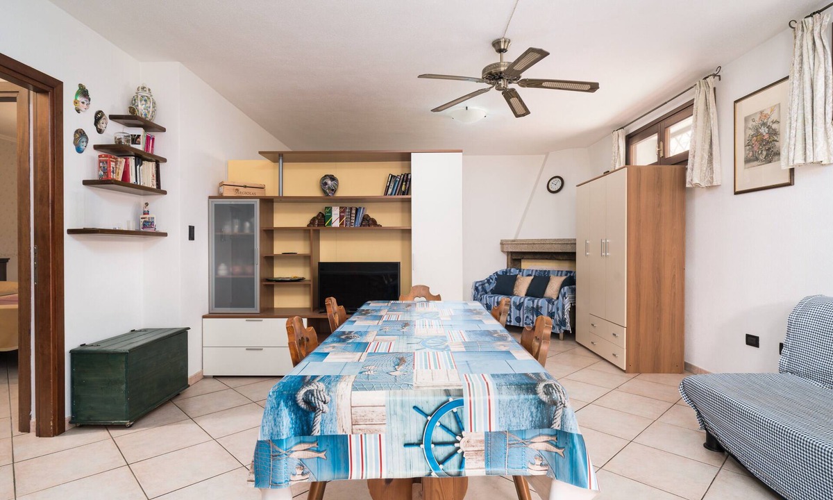 Siniscola Apartment | Holiday Apartment "Comfortable and Cool Basement" with Private Terrace, Garden and Wi-Fi