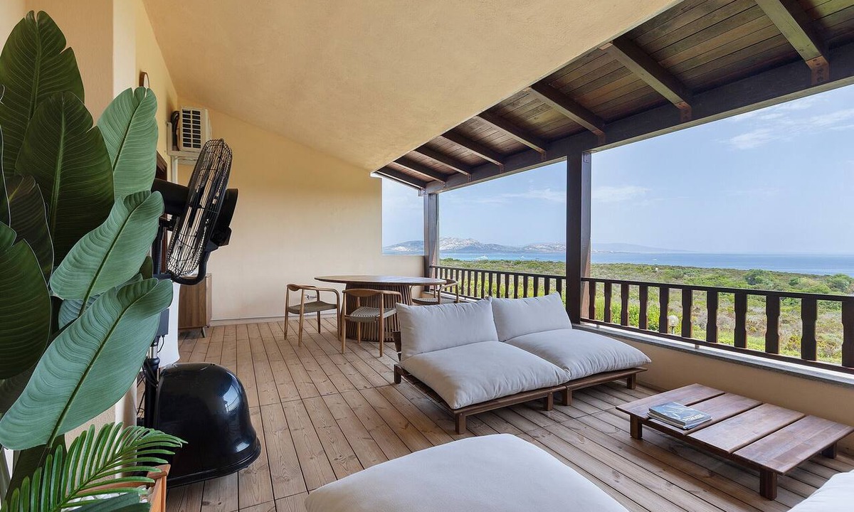 Stintino House | Holiday Home 'Calipso' with Sea View, Wi-Fi and Air Conditioning