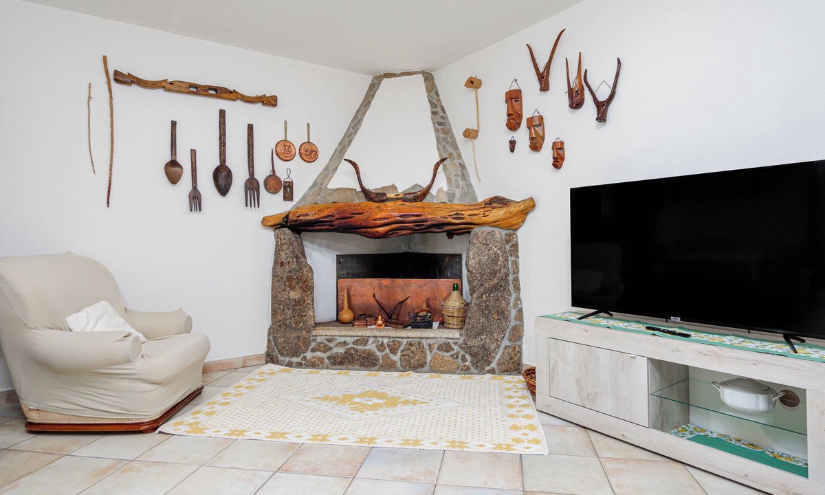 Arzachena House | Holiday Home 'Domus Veldi Frandre' with Wi-Fi and Air Conditioning