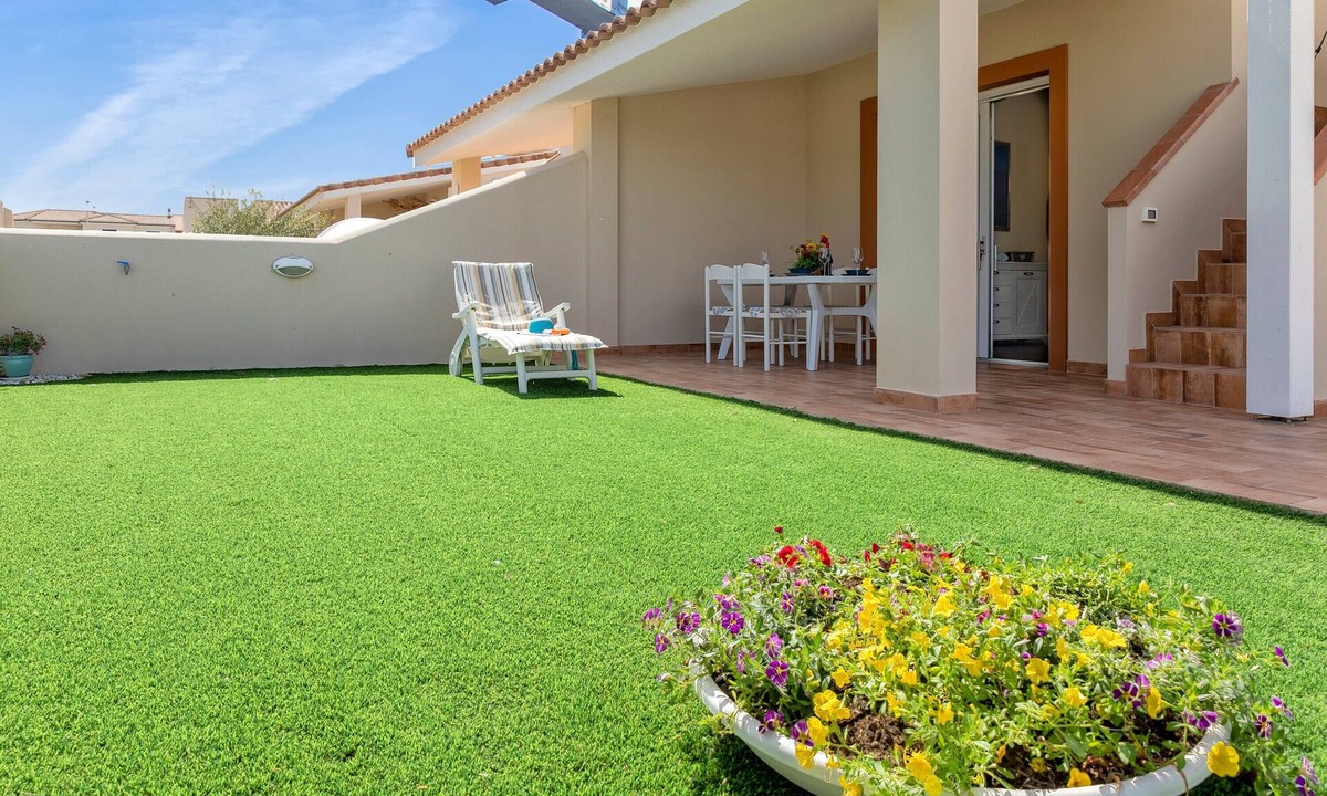 Valledoria House | Holiday Home 'La Chicca' with Sea View, Private Terrace and Private Garden