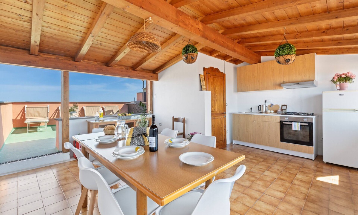 Tresnuraghes House | Holiday Home 'Meravigliosa Terrazza' with Sea View, Wi-Fi and Air Conditioning