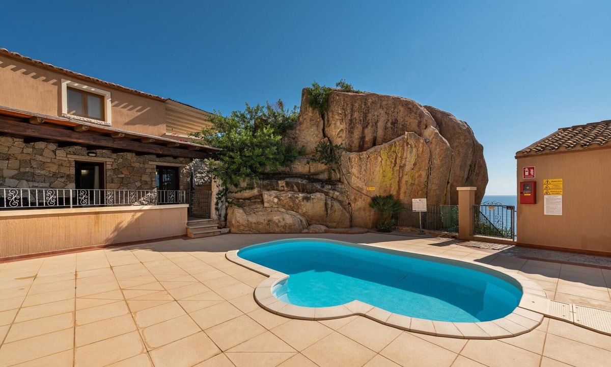 Costa Rei House | Holiday Home "Villa Susanna N9" with Sea View, Private Terrace and Shared Pool