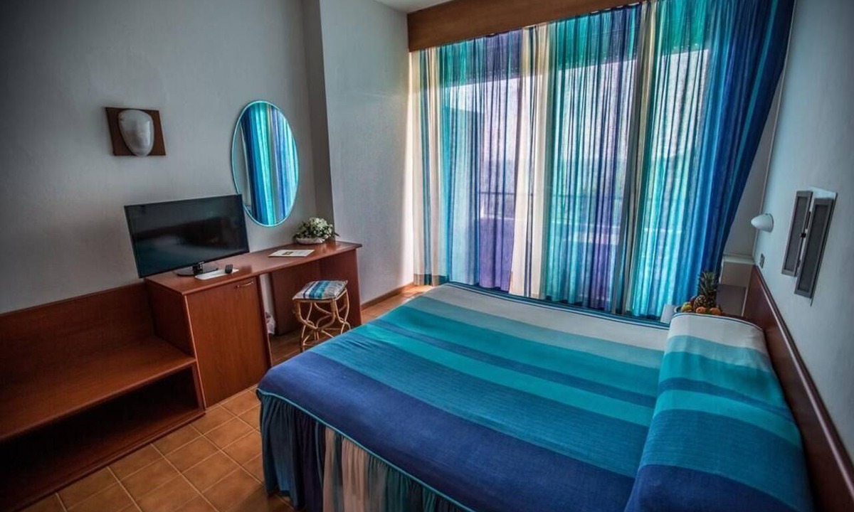 Gabicce Mare Hotel | Hotel Capo Est