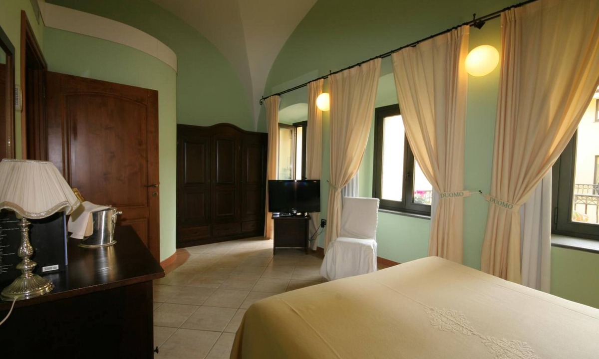 Oristano Historic Centre Hotel | Hotel Duomo
