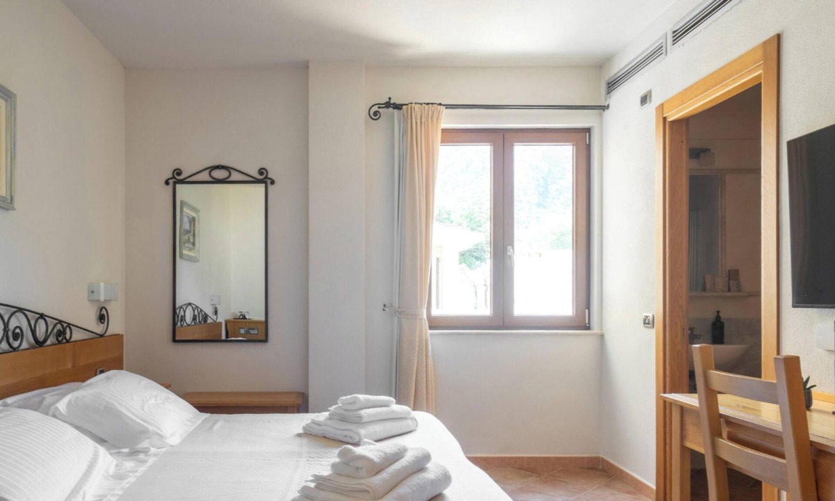 Cala Gonone Hotel | Hotiday Cala Gonone
