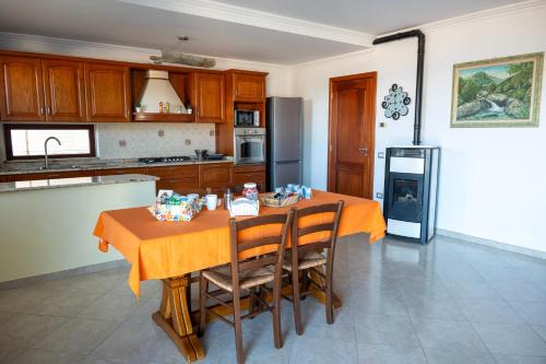 Lanusei Apartment | House Gennauara