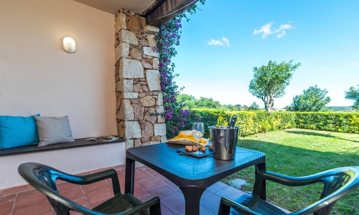 Porto San Paolo Apartment | I Fari 15 600m From The Beach, Porto San Paolo, Italy