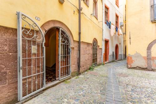 Bosa Historic Centre Apartment | Il Palazzo Storico