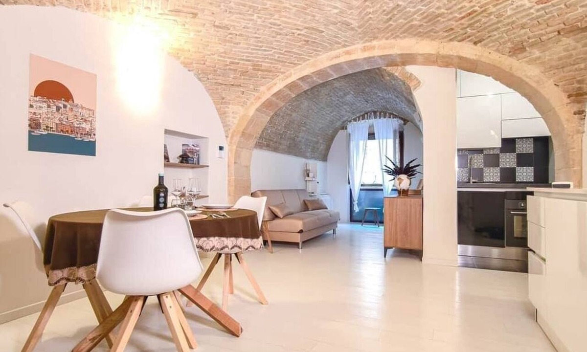 Cagliari Apartment | Il Viandante, Loft Indipendente nel centro di Cagliari
