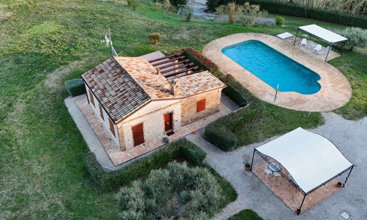 Castelfidardo Villa | K05 - Lavanda, exclusive villa annex with swimming pool