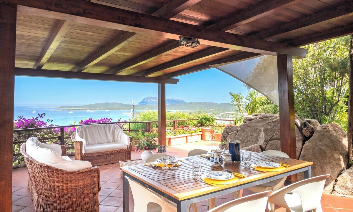 Golfo di Marinella House | La Perla Del Golfo With Stunning View, Marinella, Italy