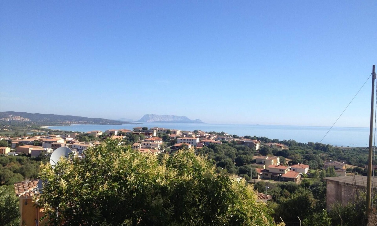 S'Iscala House | LARGE HOUSE BREATHTAKING VIEW 1 KM FROM THE SEA