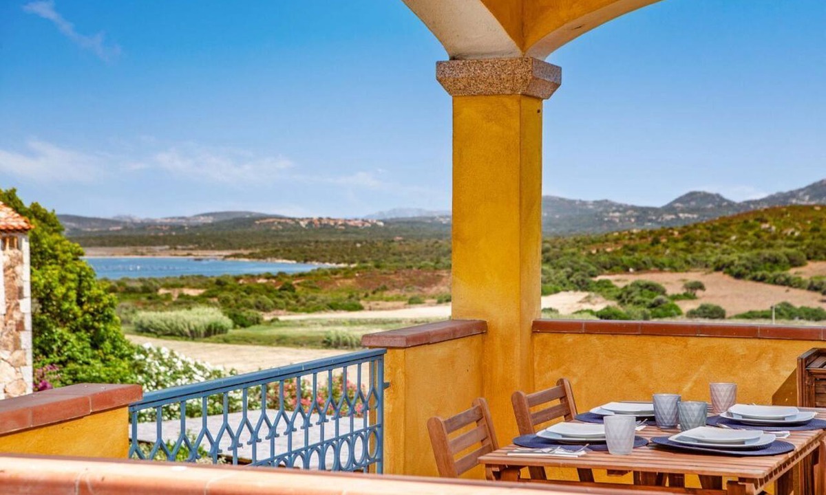 Porto Pozzo Apartment | Leone VII Two-Room Apartment - Private Terrace & Ocean View