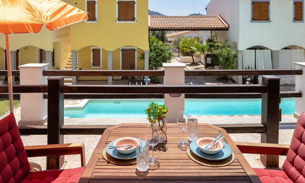 Viddalba Apartment | Lovely apartment for 4 guests with pool, A/C, WIFI, TV, terrace and pets allowed