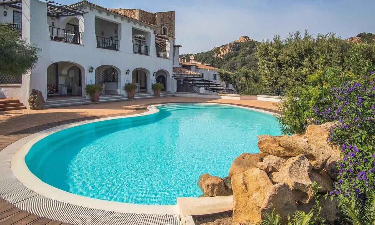 Liscia di Vacca Apartment | Lovely apartment in Porto Cervo with outdoor swimming pool